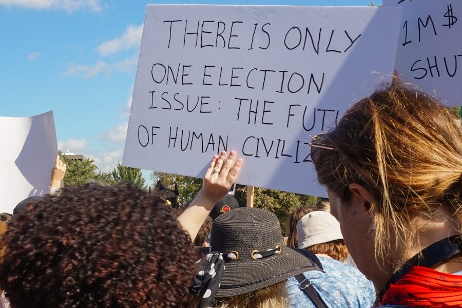 Photo "Undermining Voter Rights: Trump’s Policies and the Fight for Democracy"